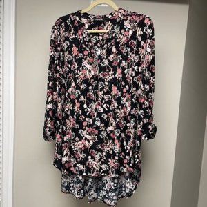 Women's Roz & Ali size 2X black and pink pullover 3/4 sleeve blouse/shirt.